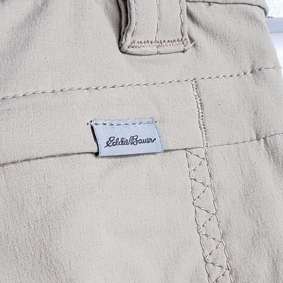 Eddie Bauer Capri Womens Travex Cargo Ruched Leg Pant Khaki Tan Size 6 Stretch - Picture 7 of 11